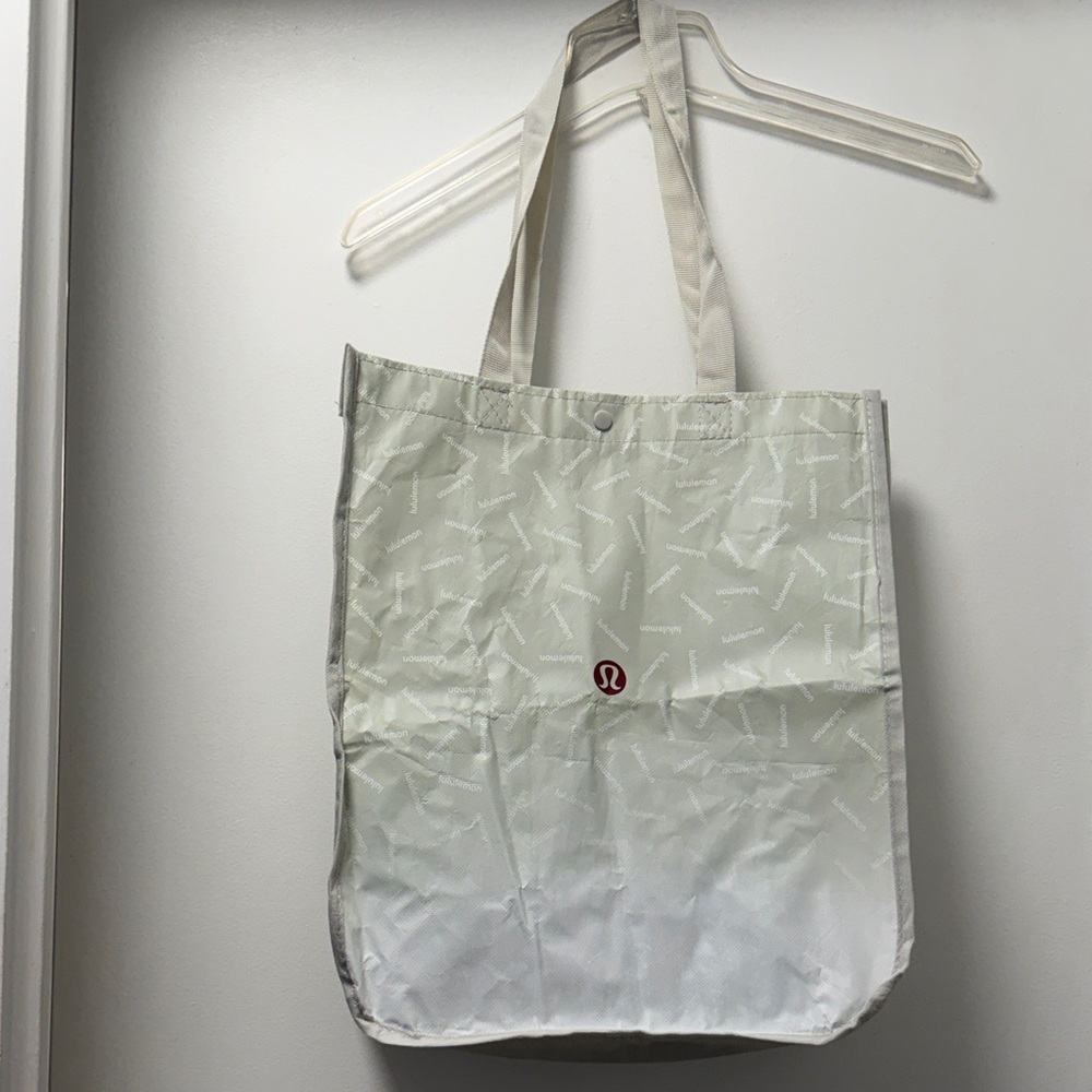 Lululemon back pack it jacket floral size 10 - Picture 12 of 13
